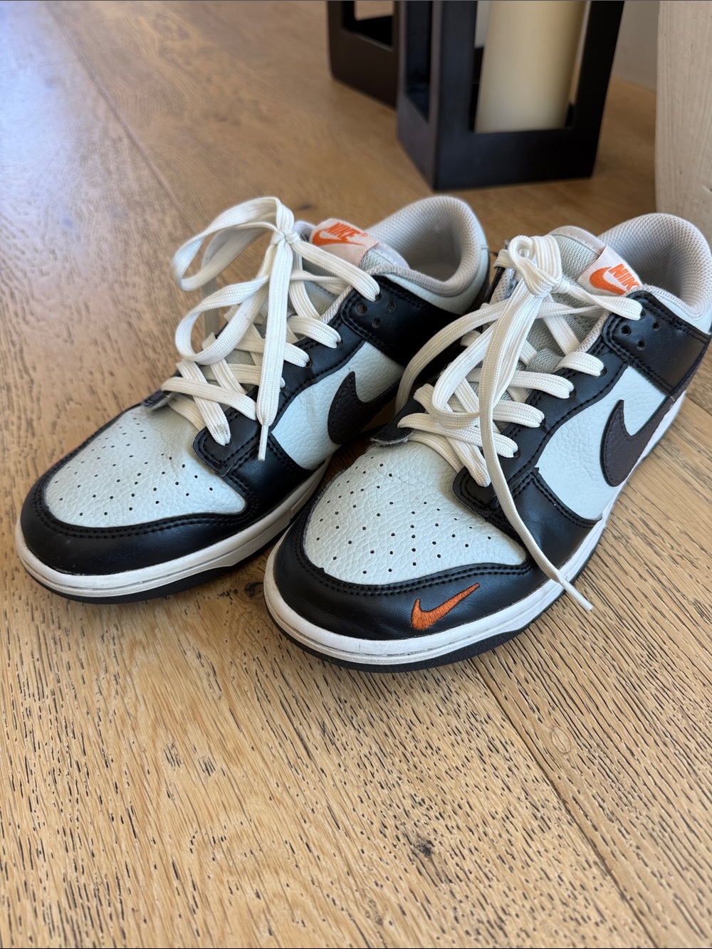 Men’s Nike sneakers